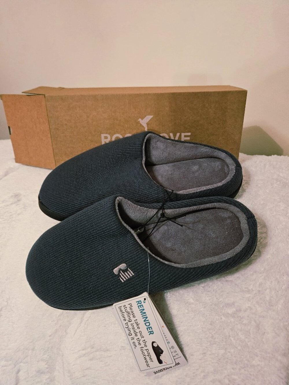 NWT RockDove Men's Memory Foam Slippers Size L11-12
